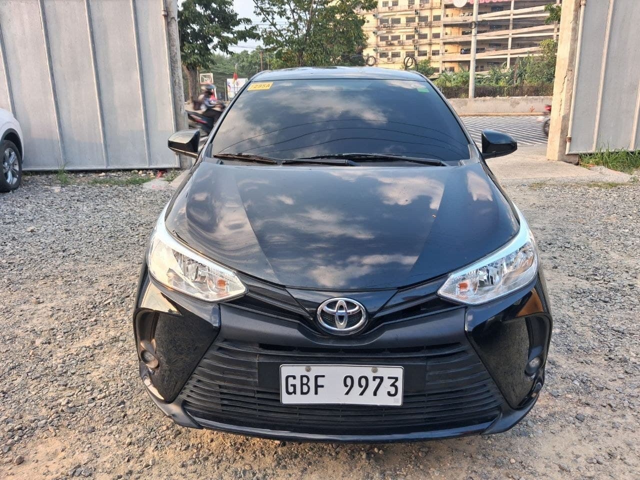 Car gallery image