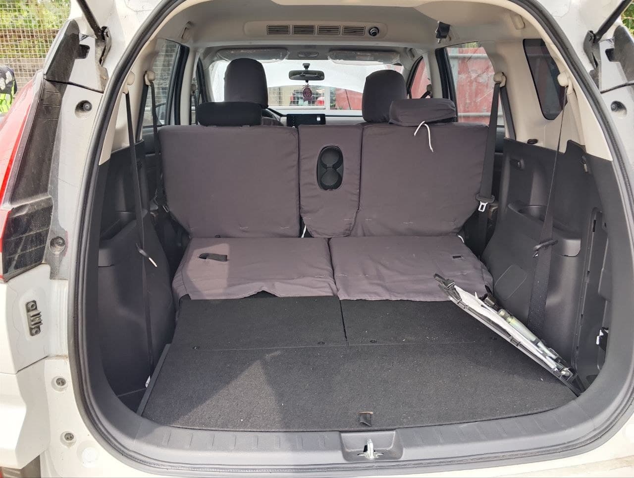 Car gallery image