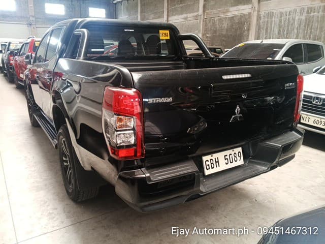 Car gallery image