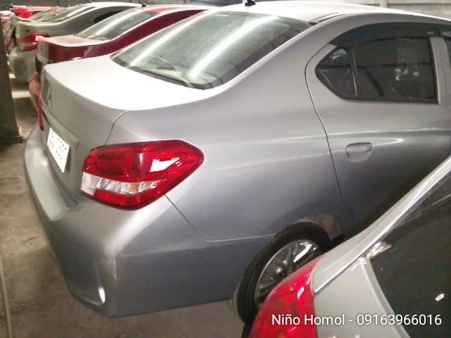 Car gallery image