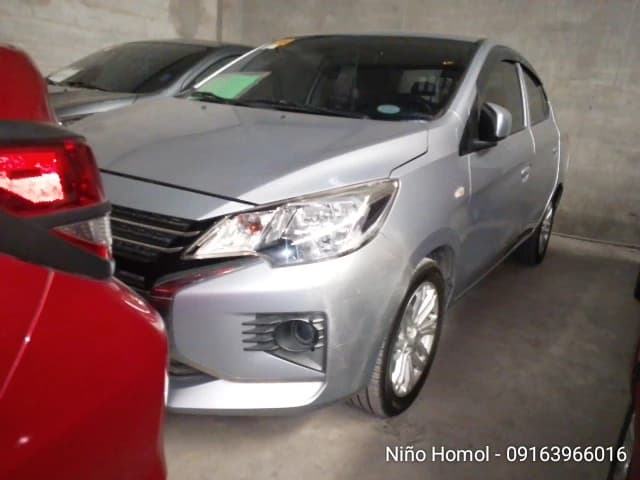 Car gallery image