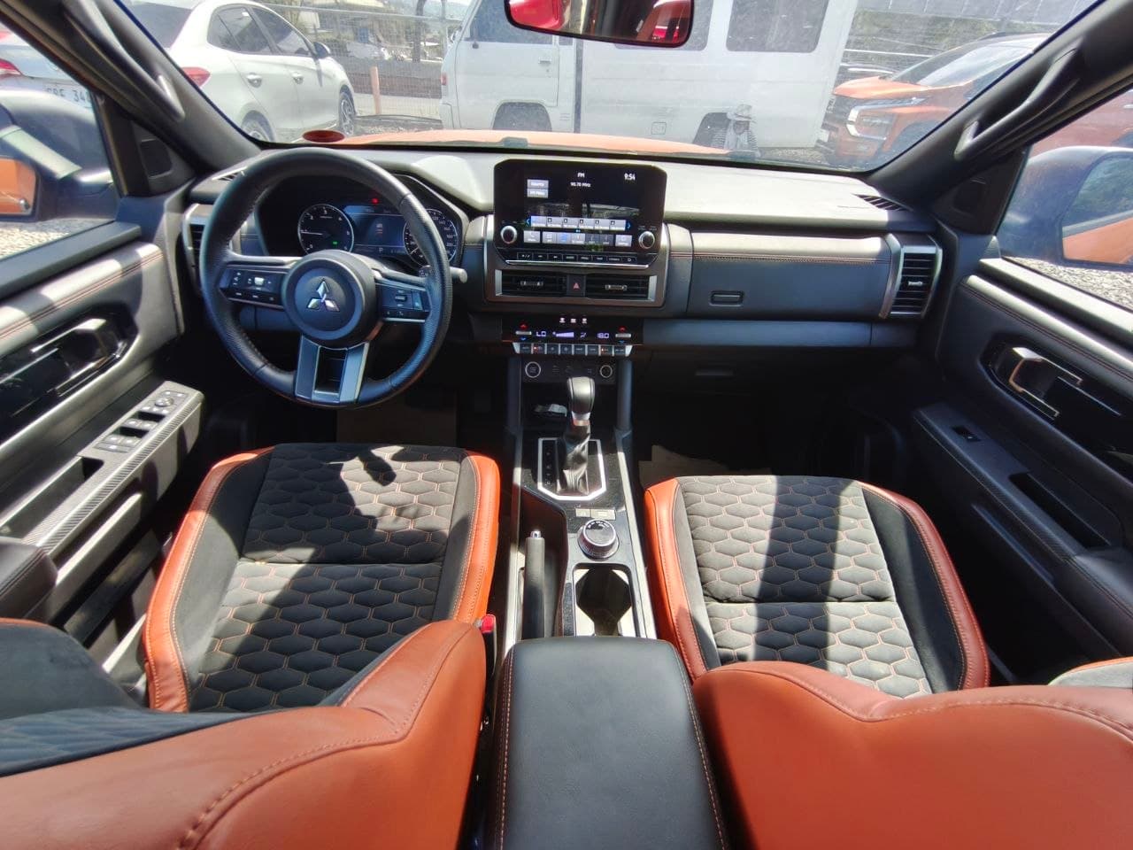 Car gallery image