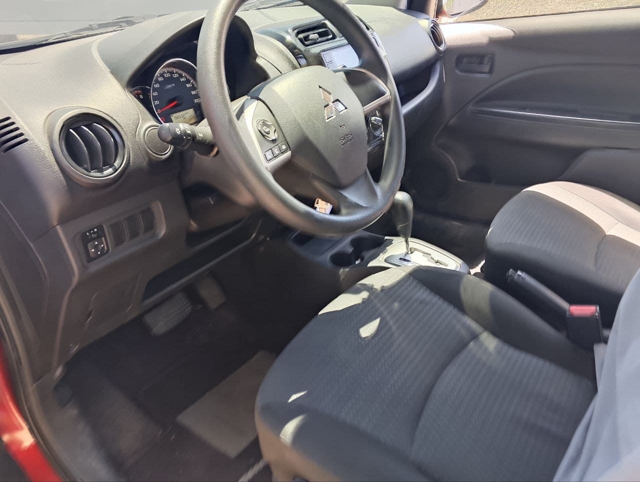 Car gallery image