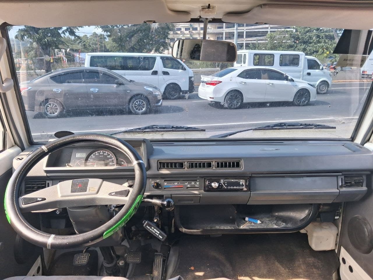 Car gallery image