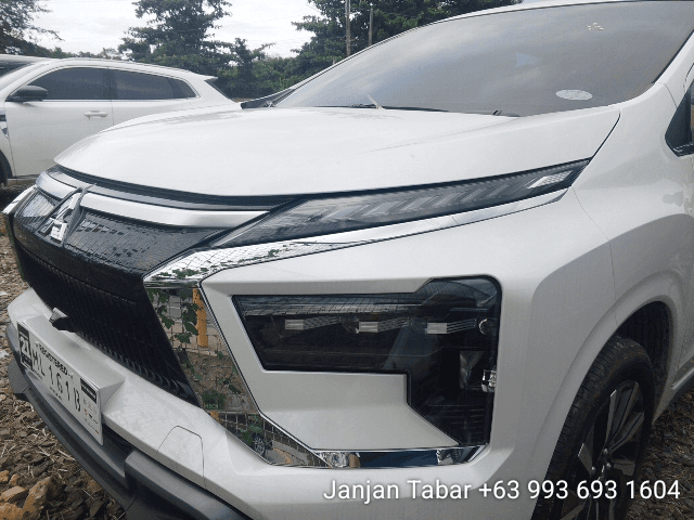 Car gallery image