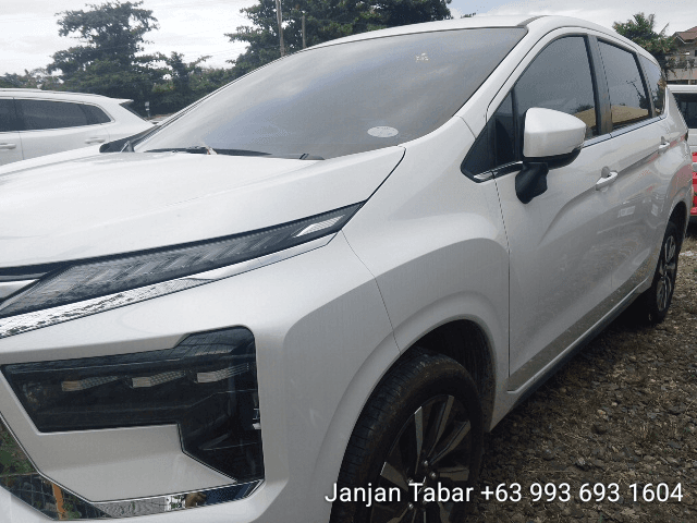 Car gallery image