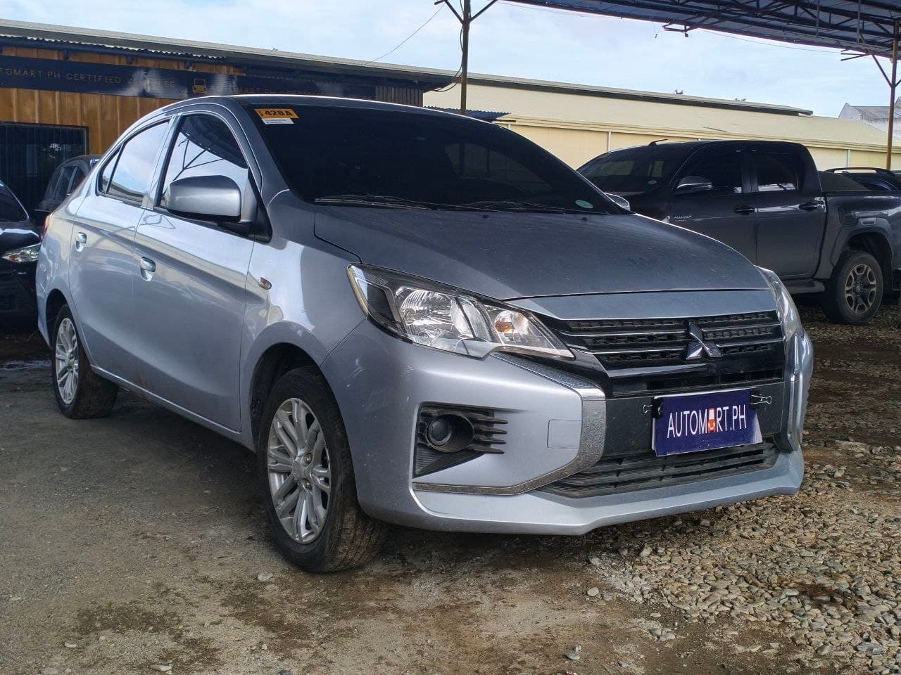 Car gallery image