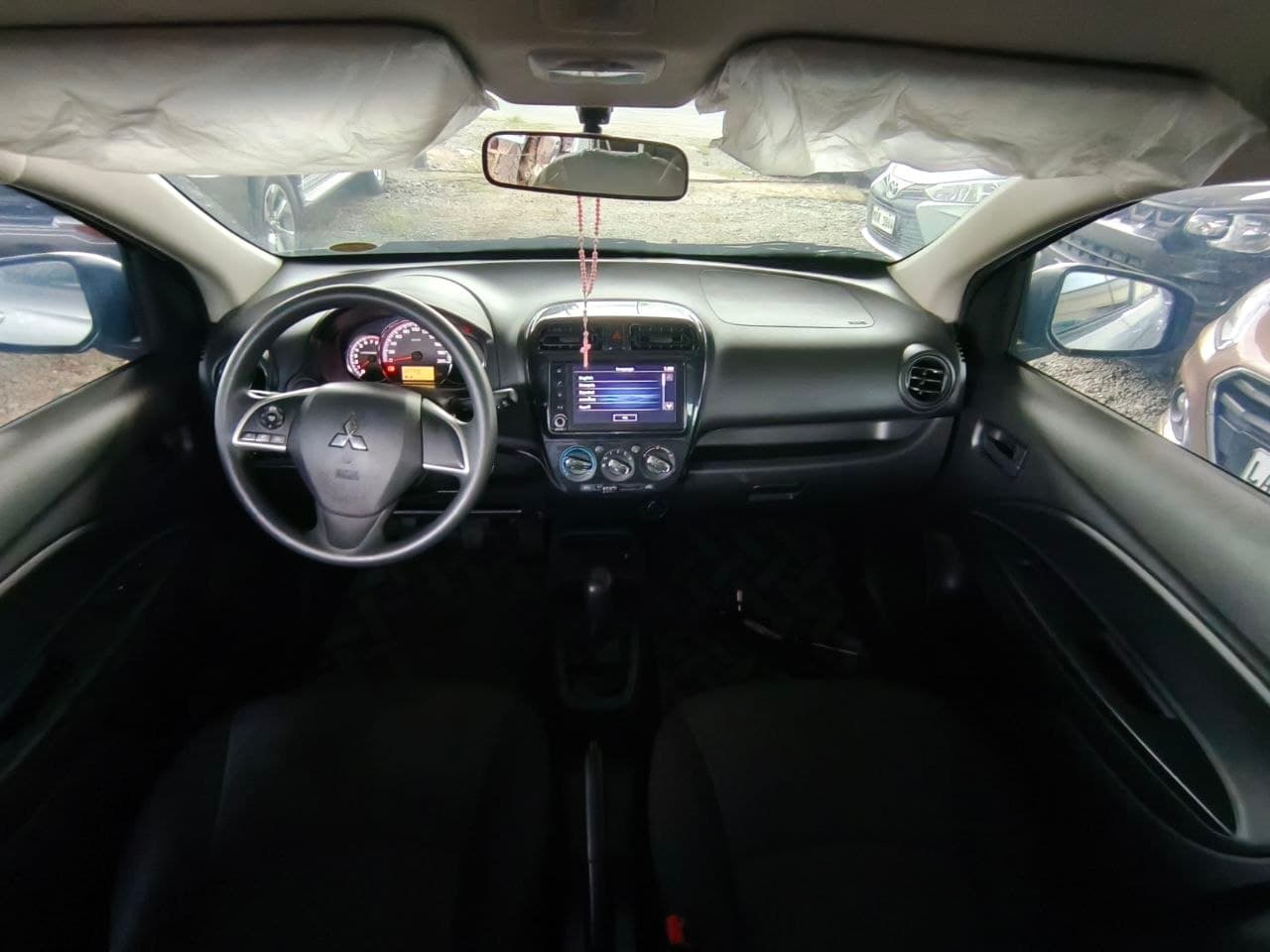 Car gallery image