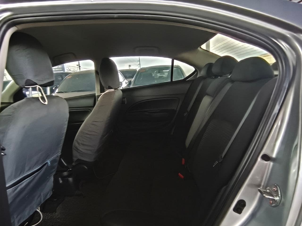 Car gallery image