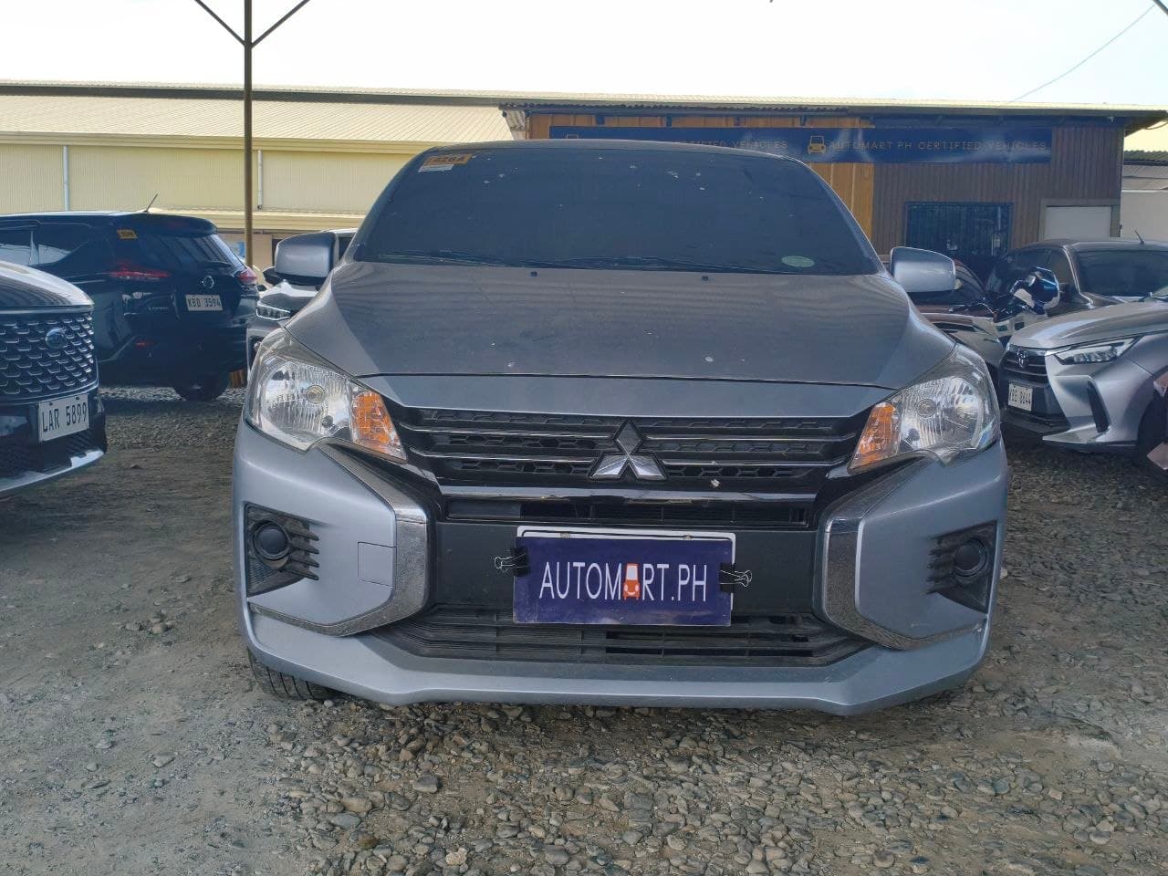 Car gallery image