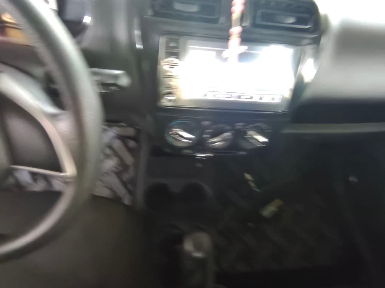 Car gallery image