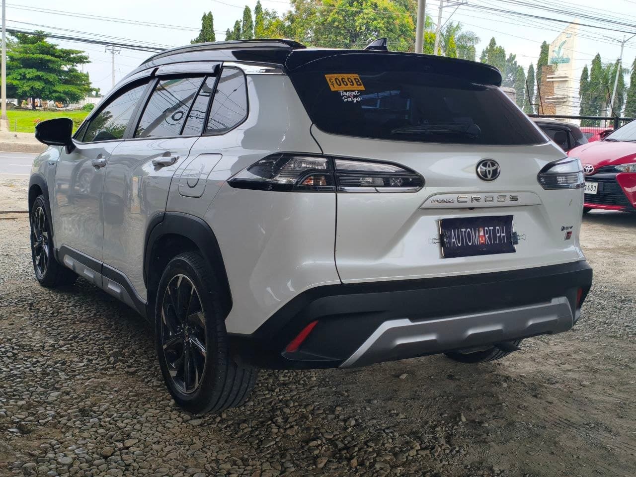 Car gallery image