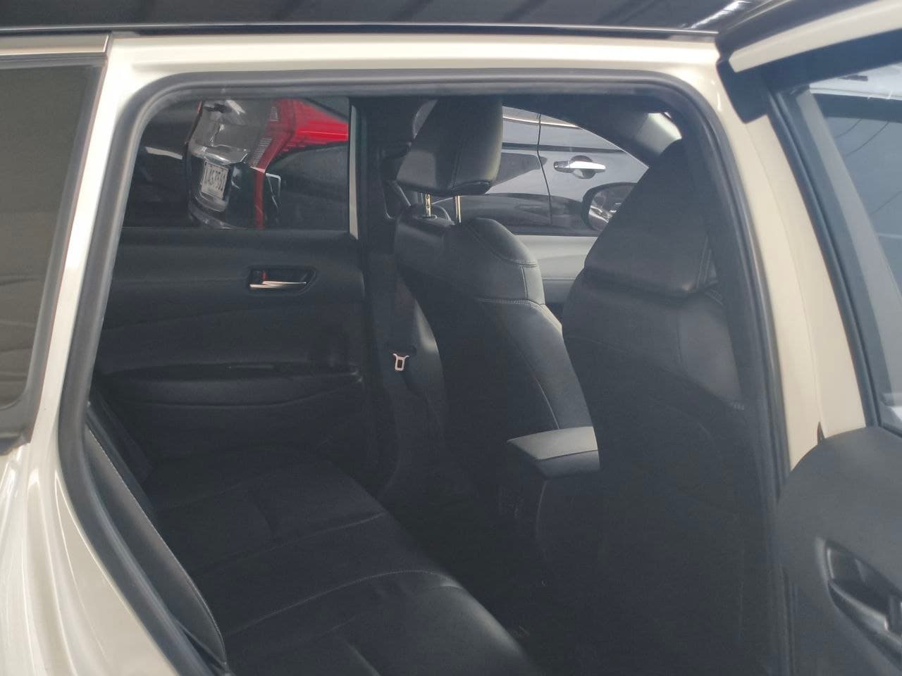 Car gallery image