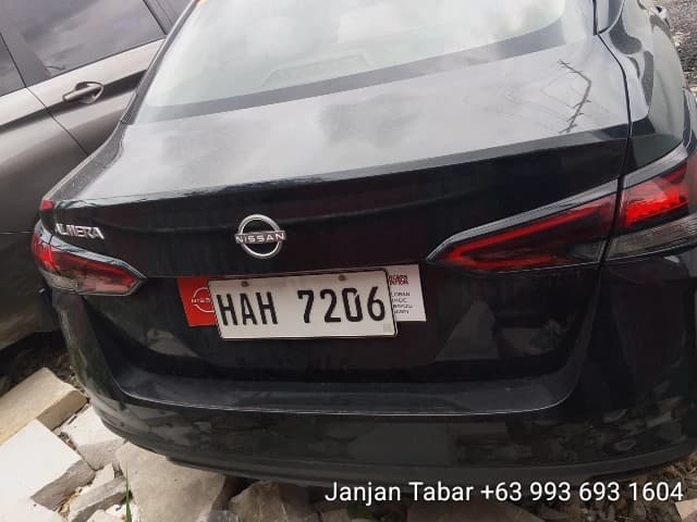 Car gallery image