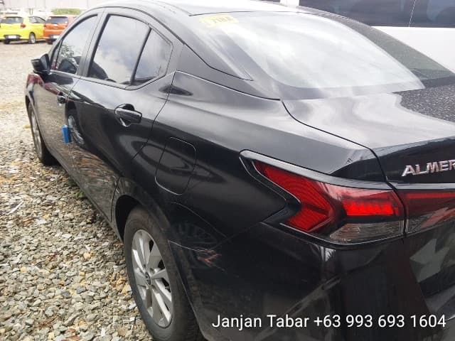 Car gallery image