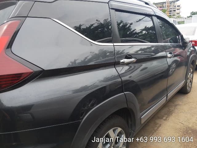 Car gallery image