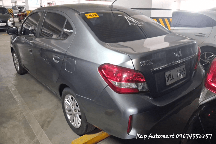 Car gallery image