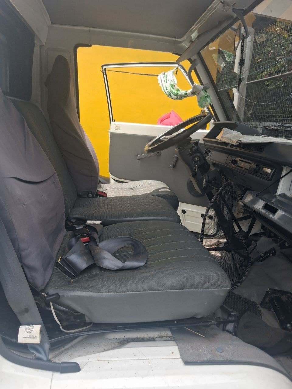 Car gallery image