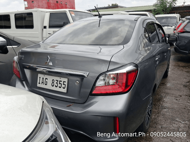 Car gallery image