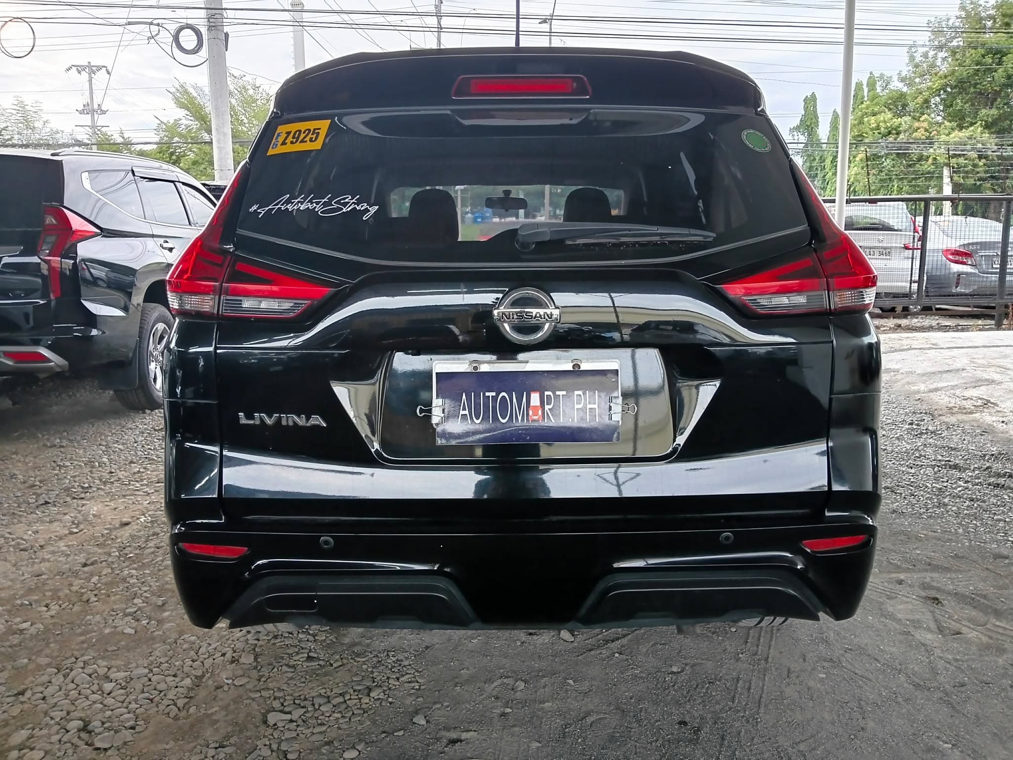 Car gallery image