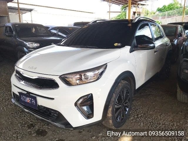 Car gallery image