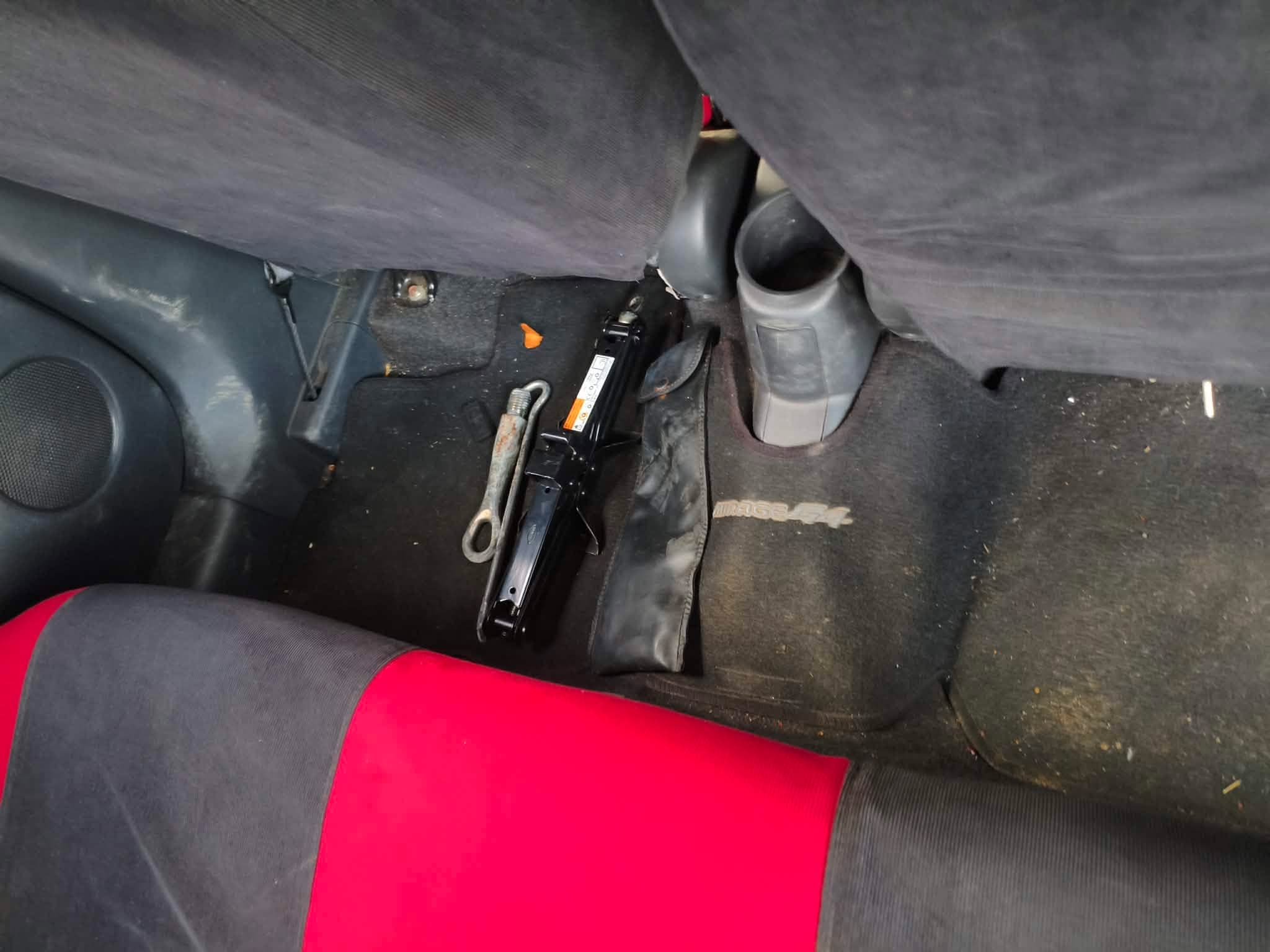 Car gallery image