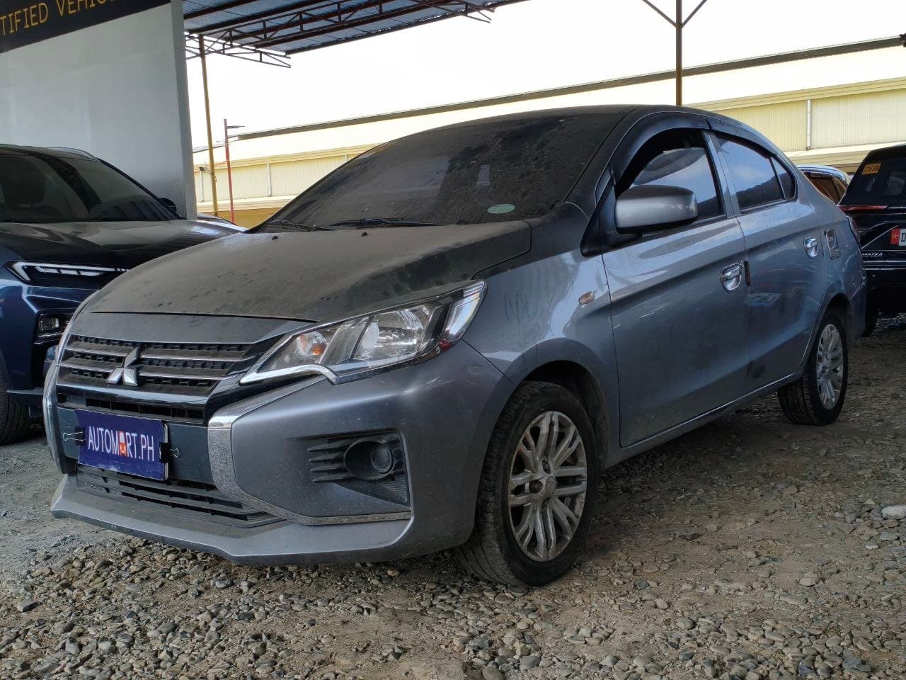 Car gallery image