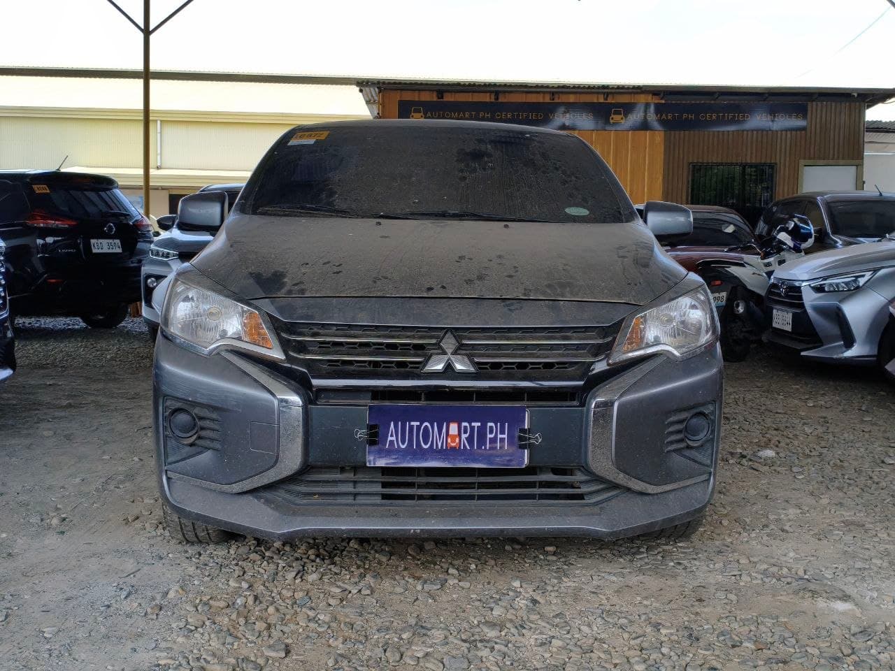 Car gallery image