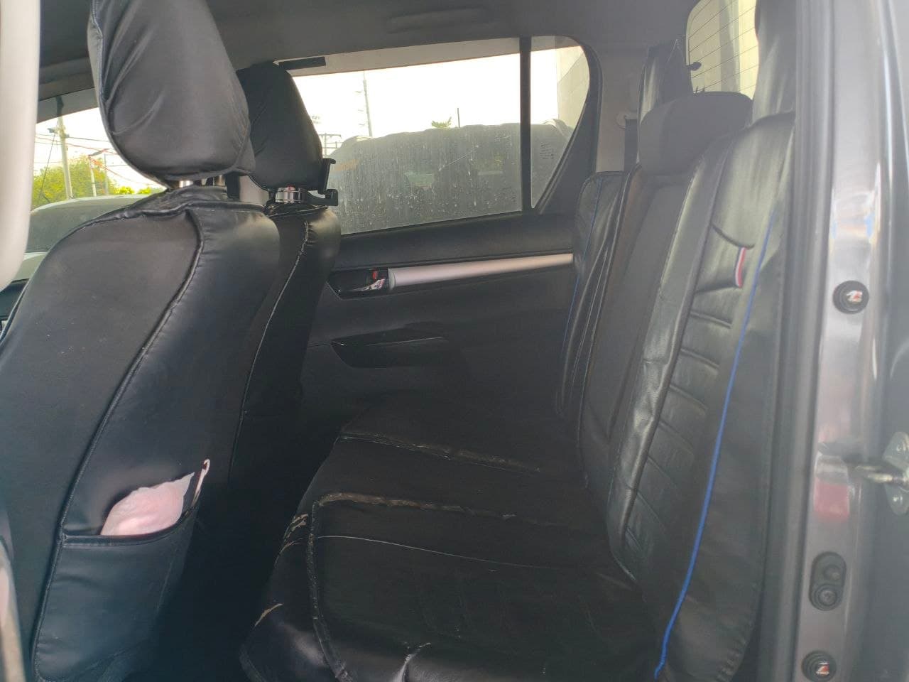 Car gallery image