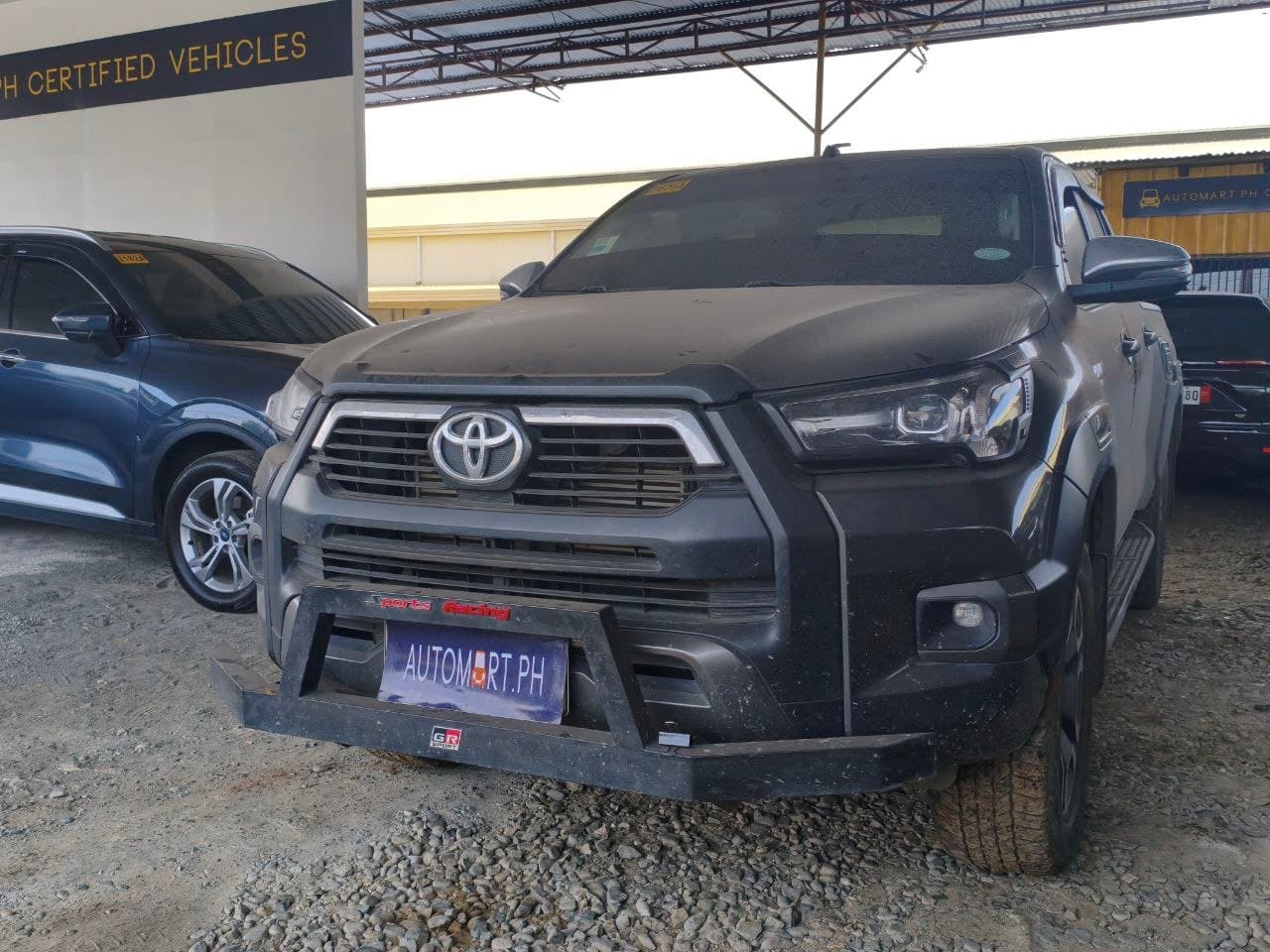 Car gallery image