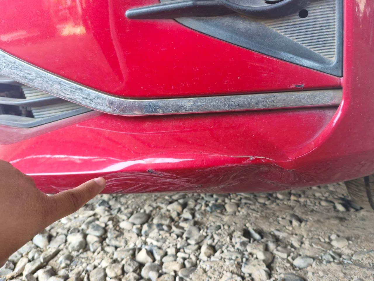 Car gallery image