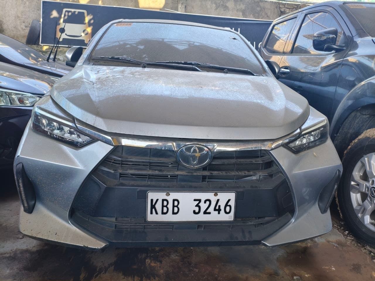 Car gallery image