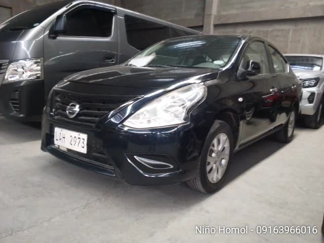 Car gallery image