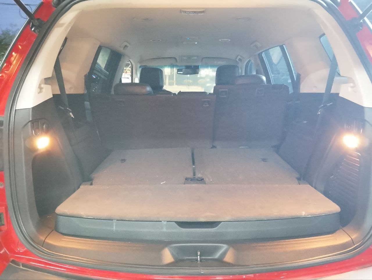 Car gallery image