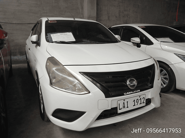 Car gallery image