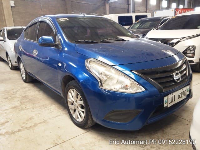 Car gallery image