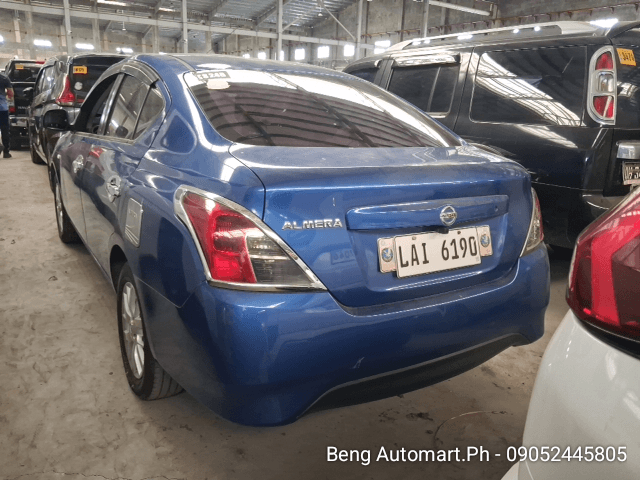Car gallery image