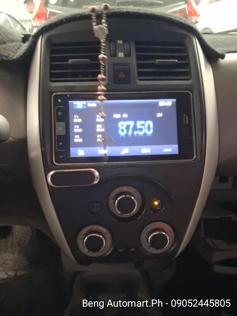 Car gallery image