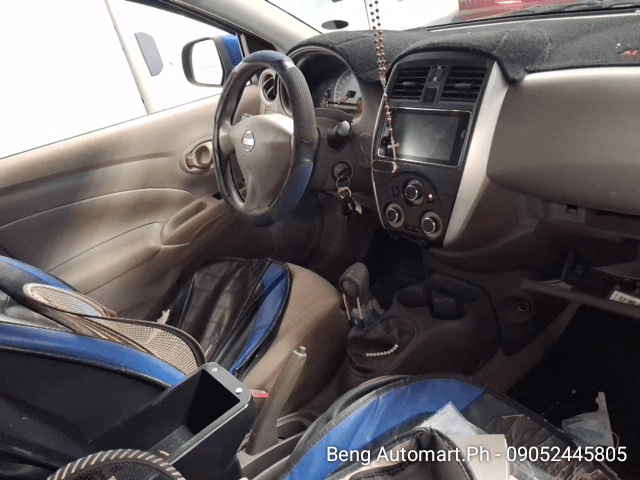 Car gallery image