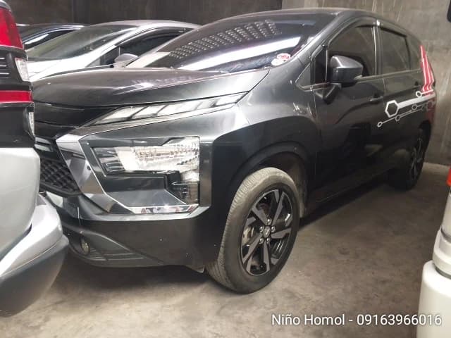 Car gallery image