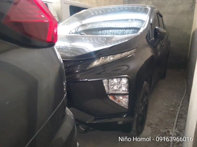 Car gallery image