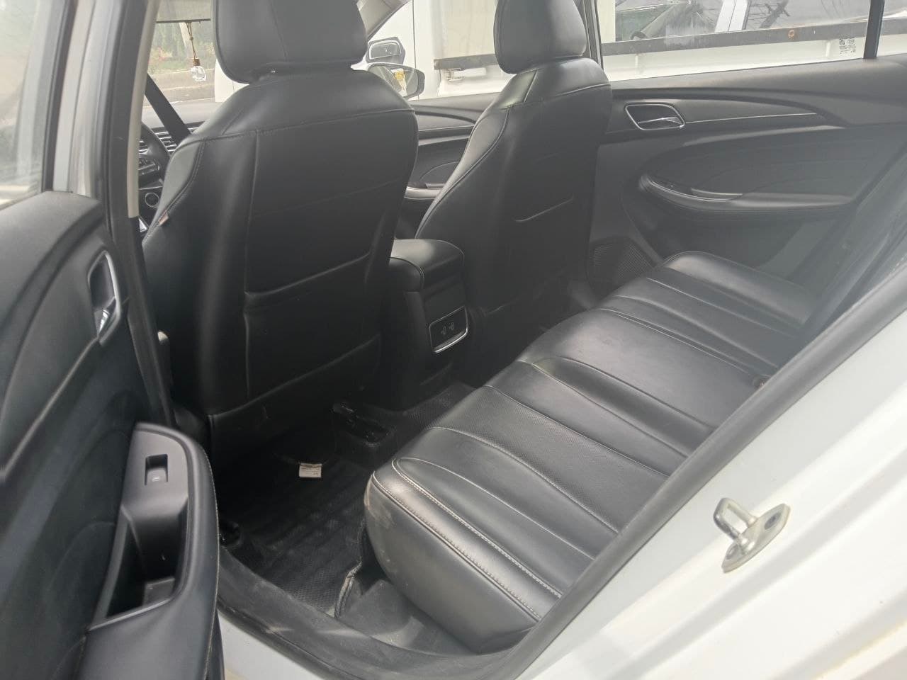 Car gallery image