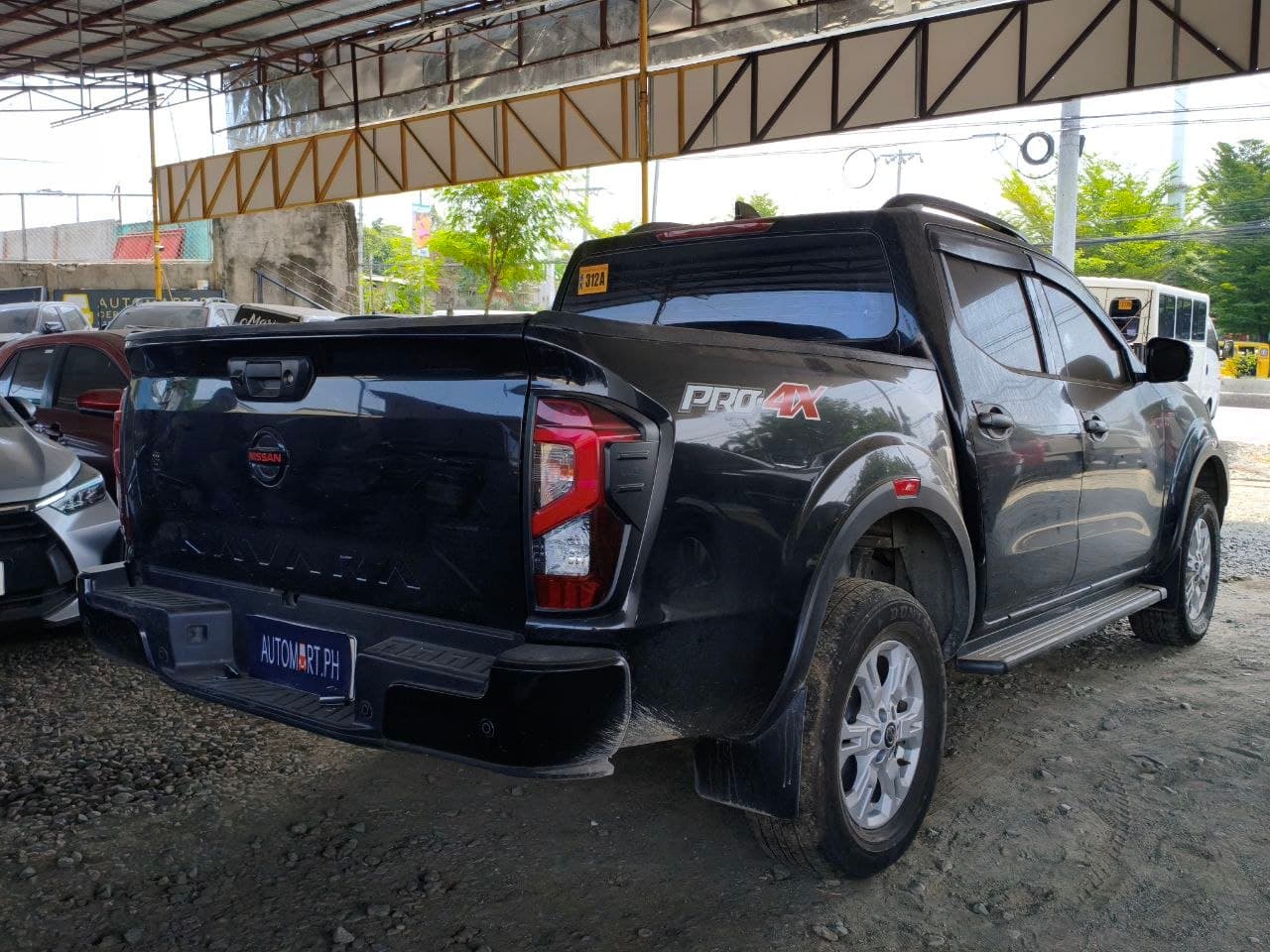Car gallery image