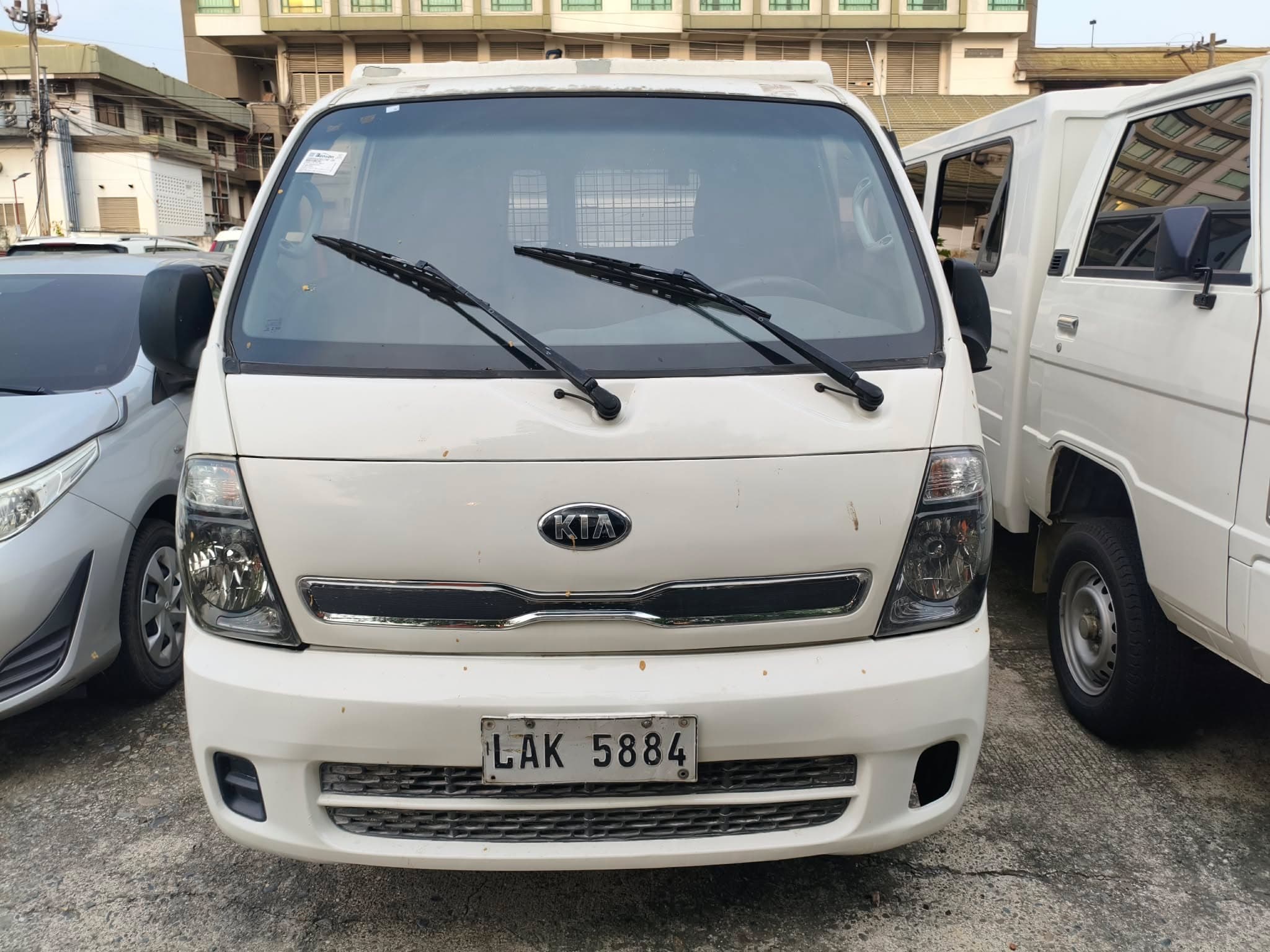 Car gallery image