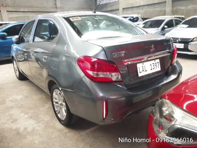 Car gallery image