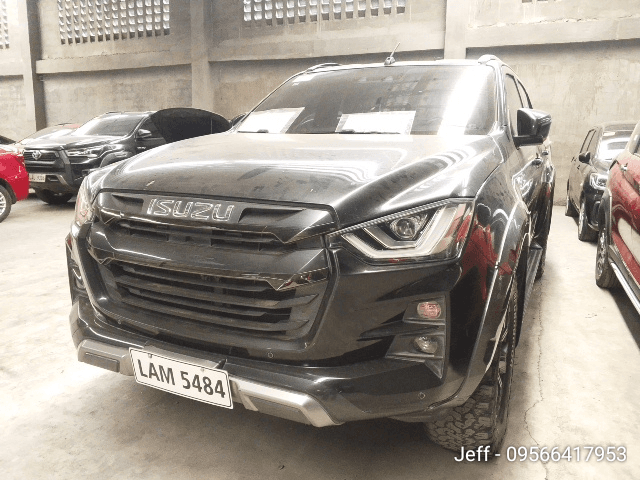 Car gallery image