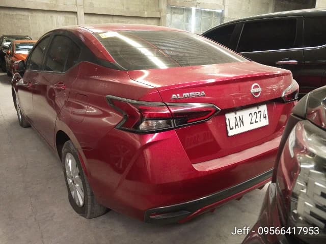 Car gallery image