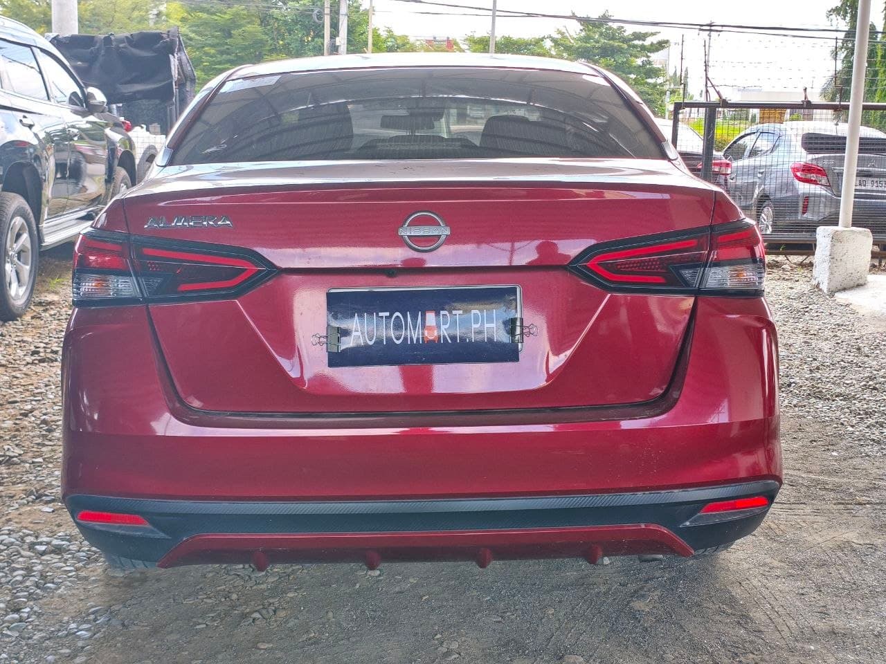 Car gallery image