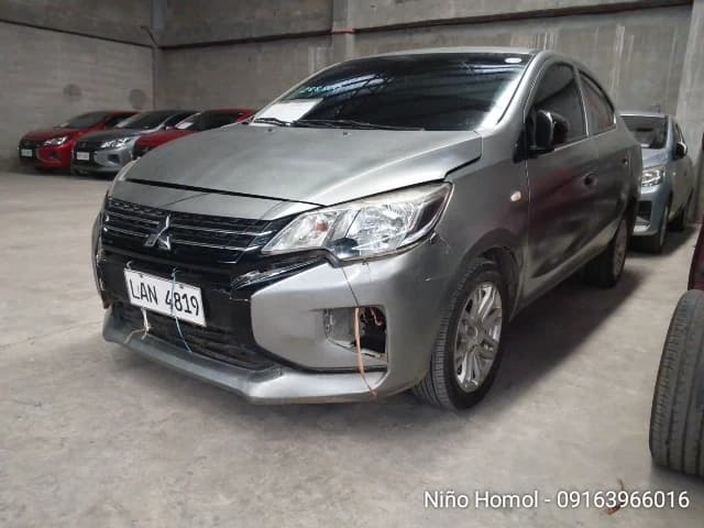 Car gallery image