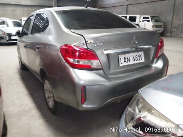 Car gallery image
